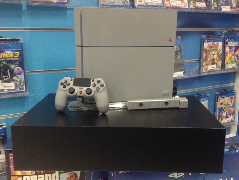 PS4 limited edition je stigao u Point shopping center!